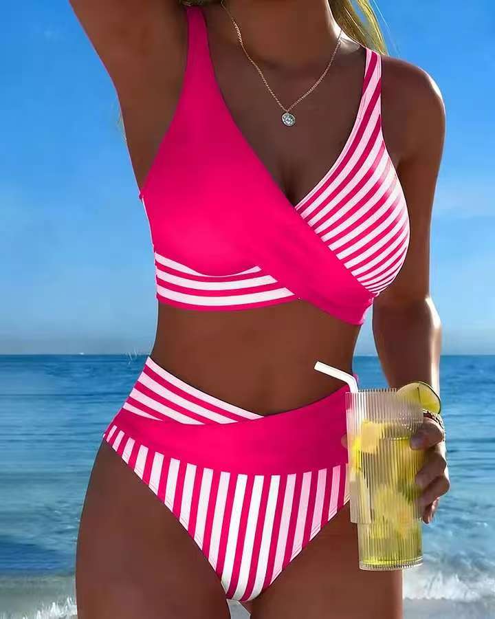 【40-100kg】Dwuczęściowe, kolorowe bikini w bloki i paski