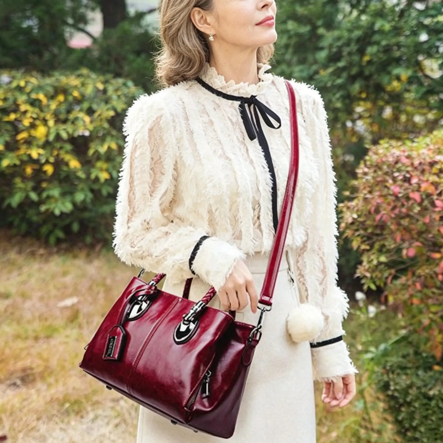 [Ostatni dzień - 50% zniżki] Damska torebka vintage z prawdziwej skóry · Miękka i elegancka, można ją nosić w ręce lub na ramieniu ·