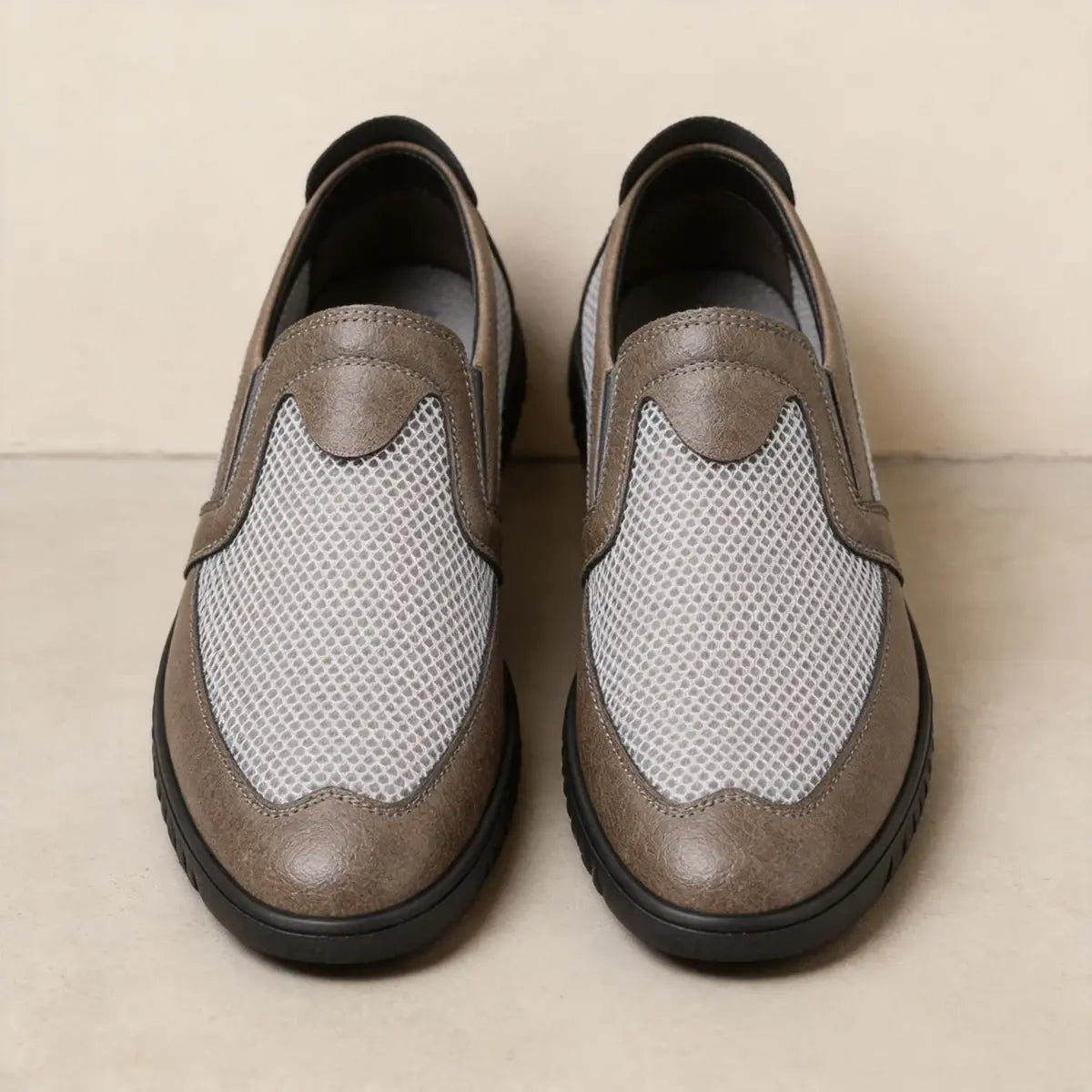 【39-44】Nowe letnie męskie buty codzienne ze skóry i siateczki z miękką podeszwą.
