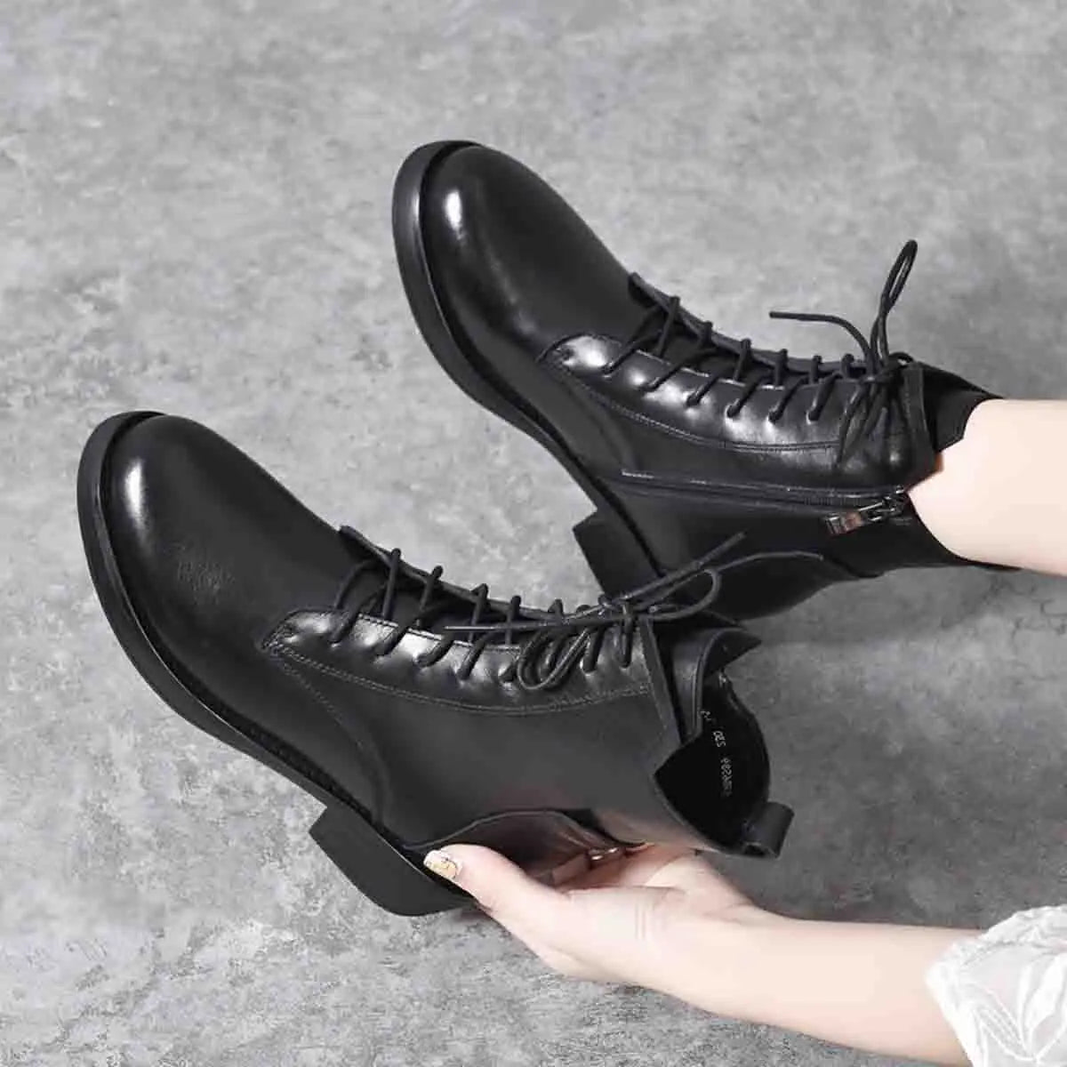 Stylowe i eleganckie damskie buty Martin z noskiem w szpic, skóra naturalna, zapinane na zamek【35-41】