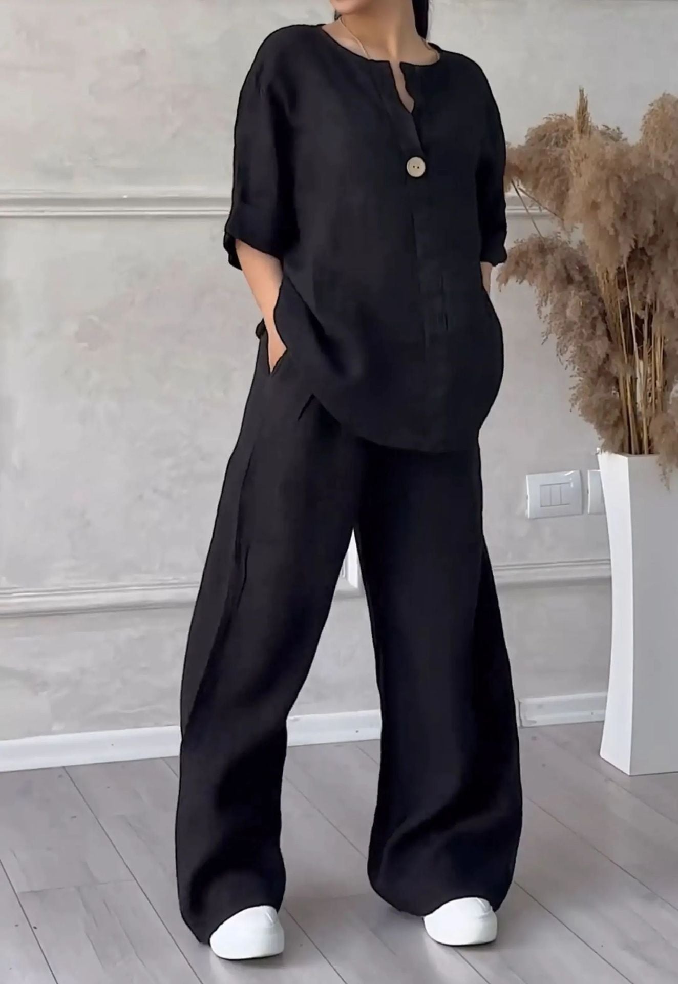 🔥【S-5XL】【Wyprzedaż 50%】🔥Swobodny i szykowny letni zestaw: naturalny materiał i nowoczesny dekolt w serek