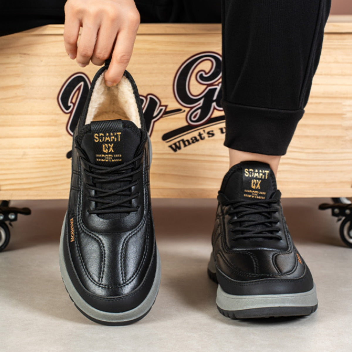 ⛄🔥【39-45】2025 Pánské zimní volnočasové sportovní boty, pravá kůže, voděodolné, měkká podešev a samet, nové